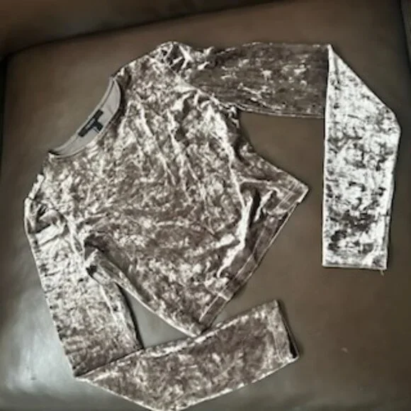 NWOT Mocha Crushed Velvet Velour Stretchy Cropped Top - Picture 5 of 5